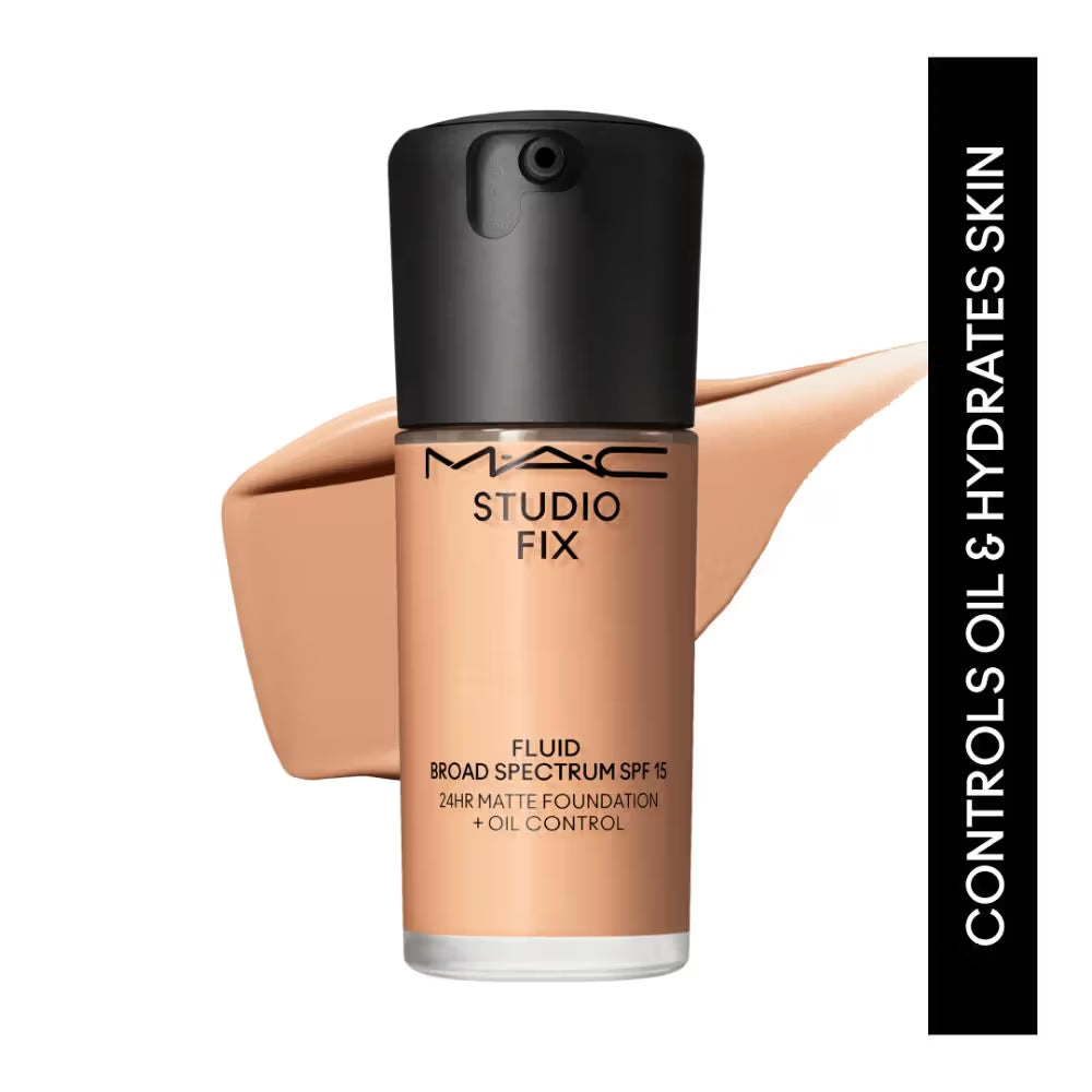 M.A.C Studio Fix Fluid SPF 15 Soft Matte Foundation With Hyaluronic Acid - C40