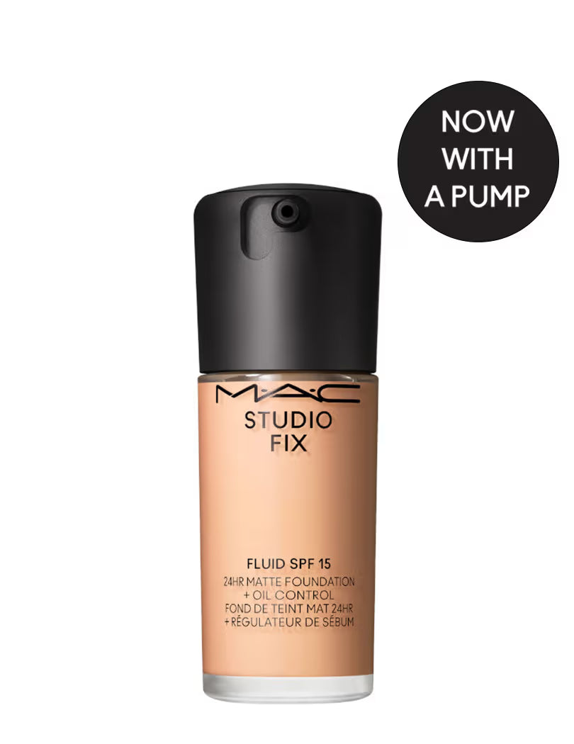 M.A.C Studio Fix Fluid SPF 15 Soft Matte Foundation With Hyaluronic Acid - C40