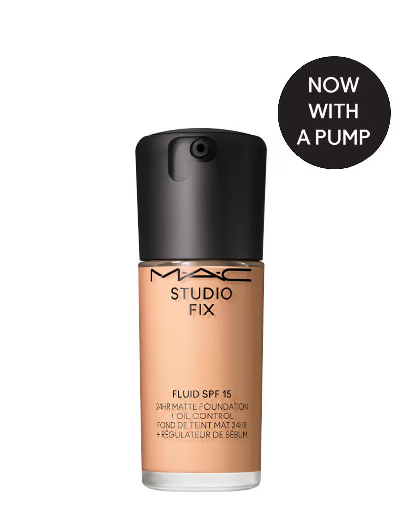 M.A.C Studio Fix Fluid SPF 15 Soft Matte Foundation With Hyaluronic Acid - C40