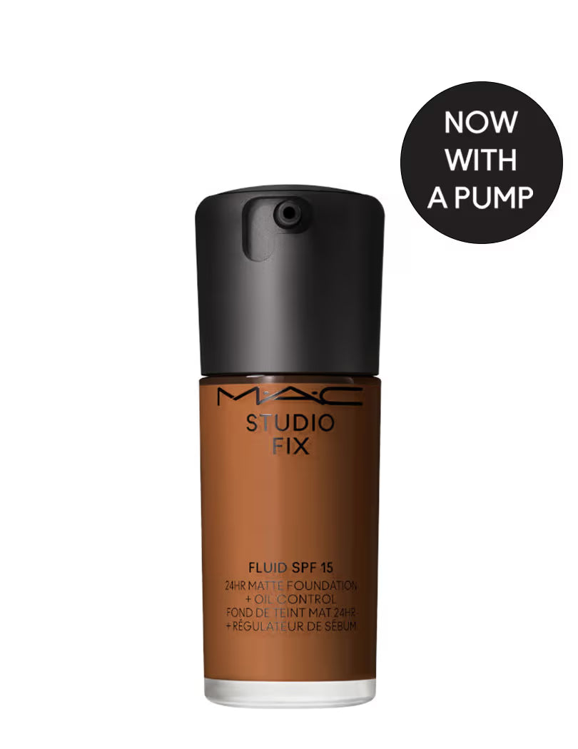 M.A.C Studio Fix Fluid SPF 15 Soft Matte Foundation With Hyaluronic Acid - C40